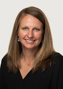 Julie Pankow web ()